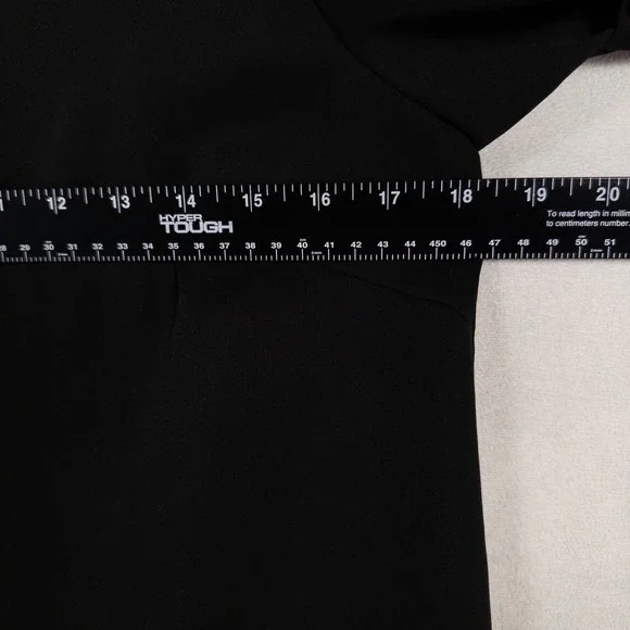 TOBI Mini Shift Dress Sz Small Black Short Cuffed Sleeve Lined Retro Minimalist - Picture 5 of 9